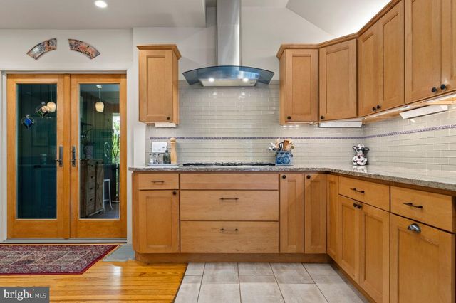 229 UNION ST, Doylestown, PA 18901