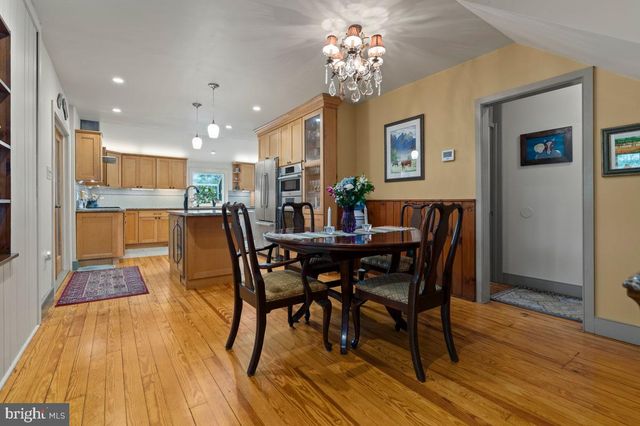229 UNION ST, Doylestown, PA 18901