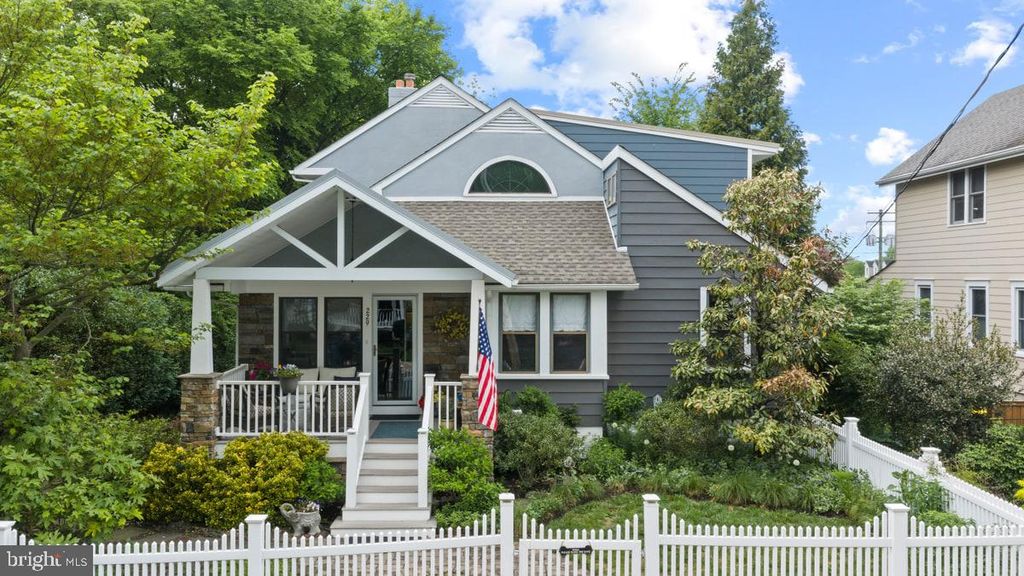 229 UNION ST, Doylestown, PA 18901