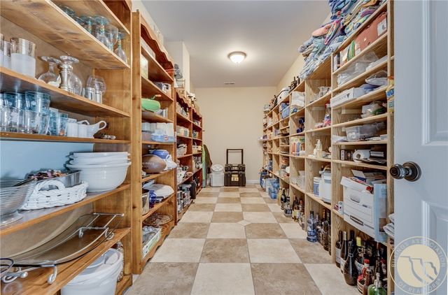 7623 N Leopard Avenue, Billings, MT 59106