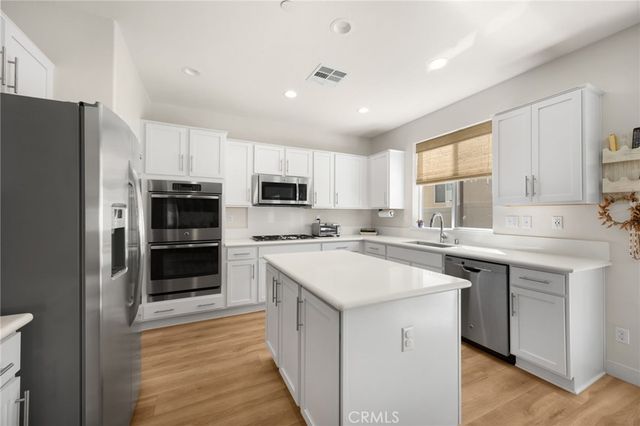 10964 Knoxville Way, Riverside, CA 92503