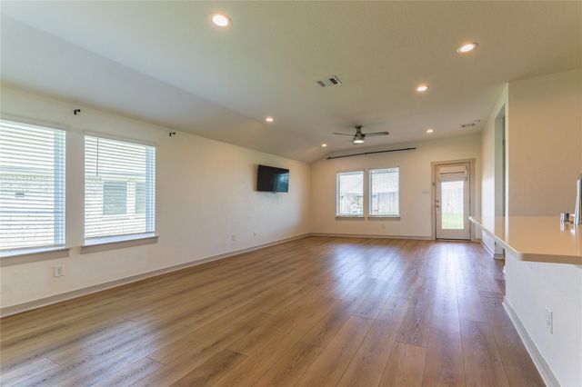 14507 Sweetwater Drive, Baytown, TX 77523