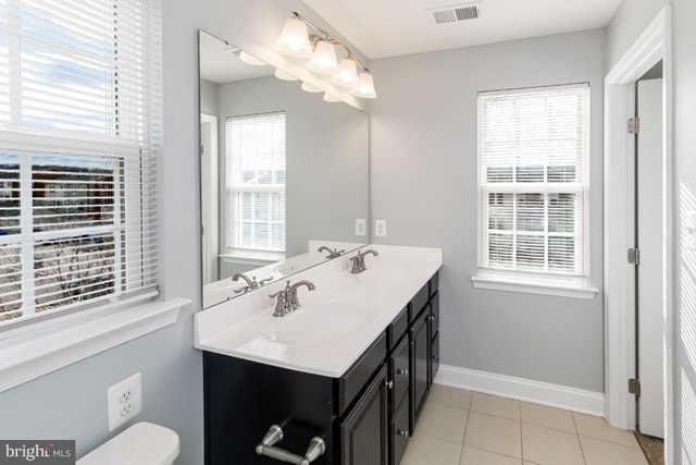 5525 PEANUTS LN, Waldorf, MD 20602