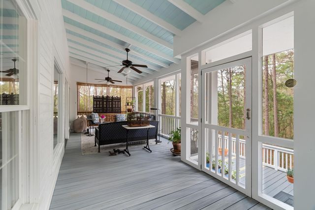 104 Redbud Ln., Hattiesburg, MS 39402