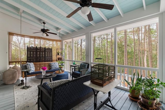 104 Redbud Ln., Hattiesburg, MS 39402