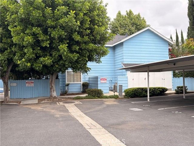 7025 Glade Avenue 19, Canoga Park (los Angeles), CA 91303