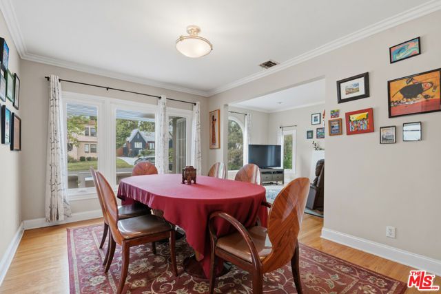 1612 S Genesee Avenue, Los Angeles, CA 90019