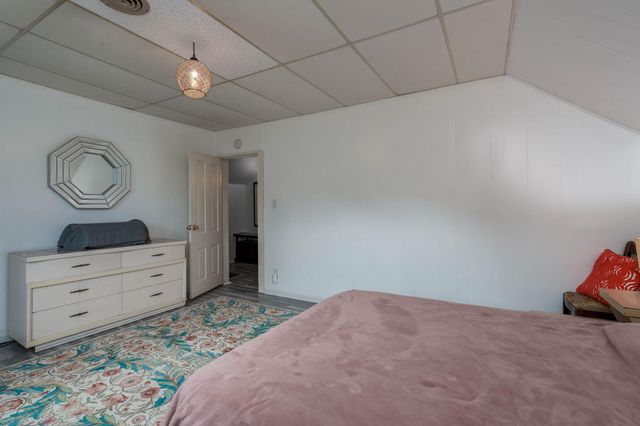 1041 Quincy Street, Mankato, MN 56003