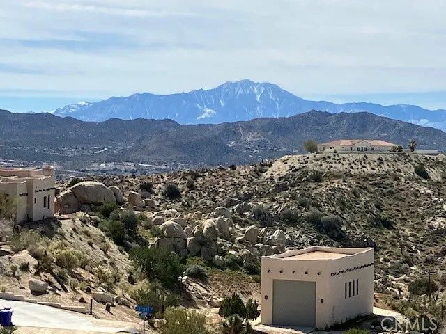 57296 Manzanita, Yucca Valley, CA 92284