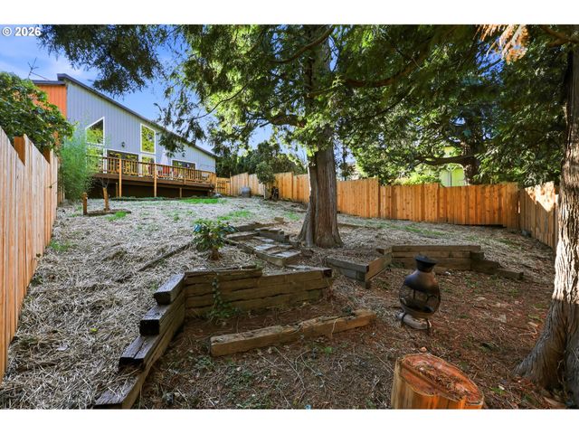 3545 Se 1ST St, Gresham, OR 97080