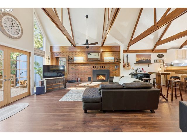 3545 Se 1ST St, Gresham, OR 97080