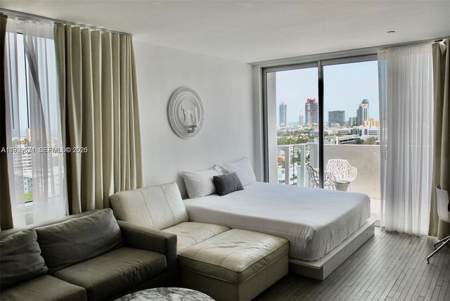 1100 West Ave PH 1601, Miami Beach, FL 33139