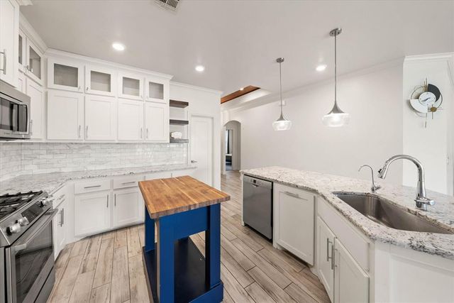 801 NW 192nd Terrace, Edmond, OK 73012