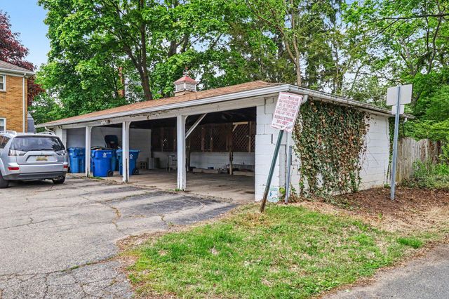 436 Campbell Avenue, Kalamazoo Twp, MI 49006