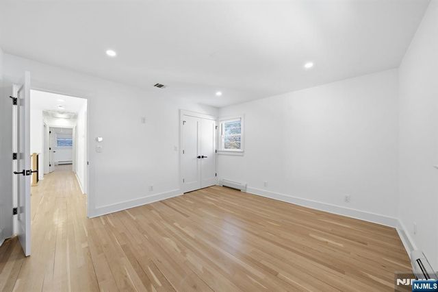 40 Magnolia Avenue, Tenafly, NJ 07670