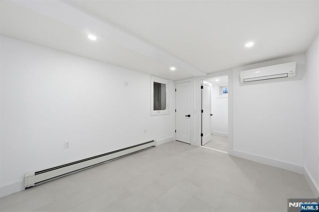 40 Magnolia Avenue, Tenafly, NJ 07670