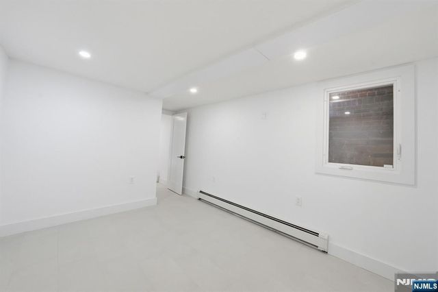 40 Magnolia Avenue, Tenafly, NJ 07670