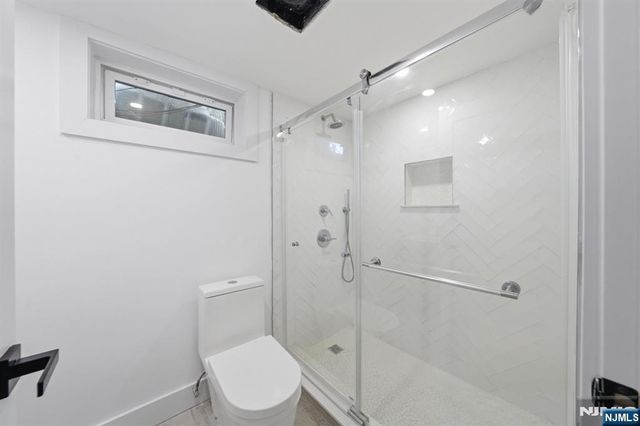 40 Magnolia Avenue, Tenafly, NJ 07670