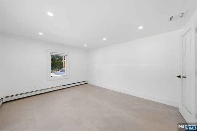 40 Magnolia Avenue, Tenafly, NJ 07670