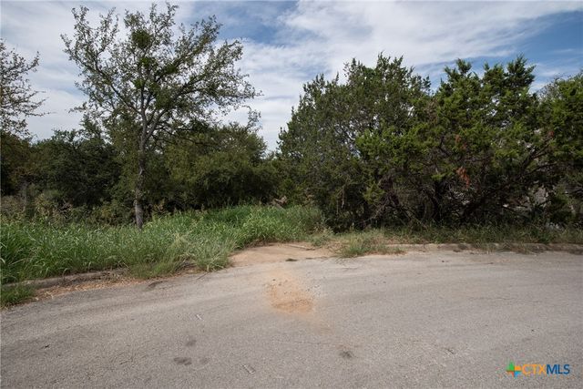 1108 Monterrey Oak Circle, Marble Falls, TX 78654