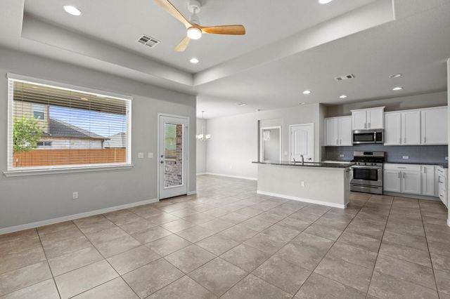 2309 Lyla LN, Leander, TX 78641