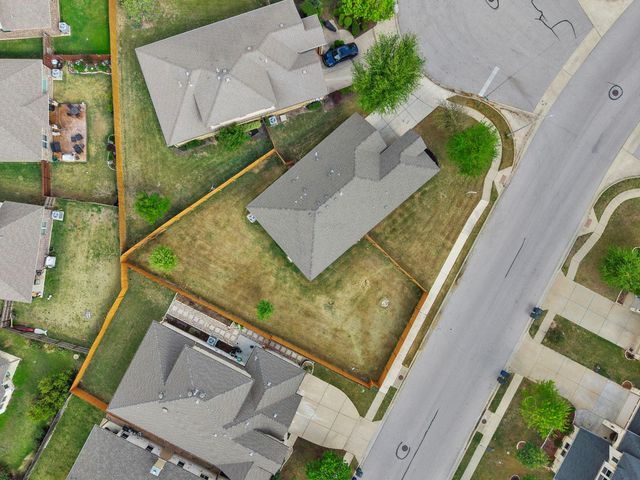 2309 Lyla LN, Leander, TX 78641