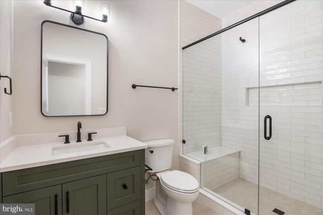 1104 SHARON CT, Mclean, VA 22101