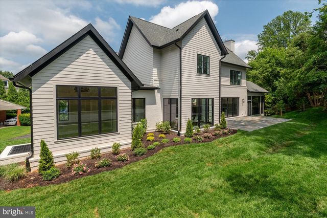 1104 SHARON CT, Mclean, VA 22101