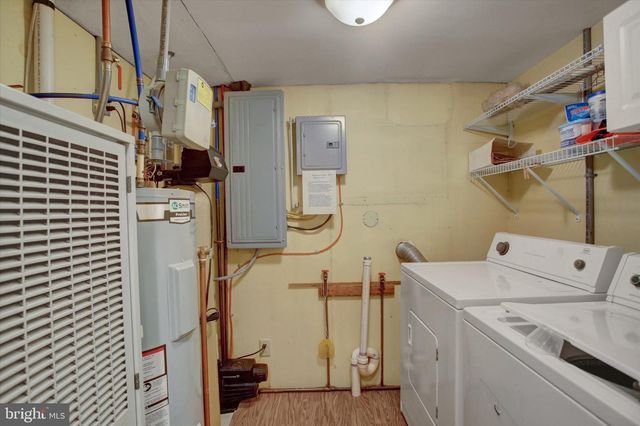 2010-C PINE GROVE RD, Fayetteville, PA 17222