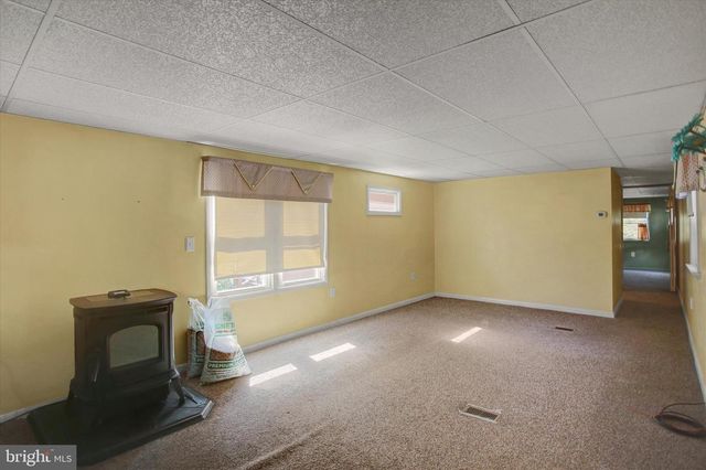 2010-C PINE GROVE RD, Fayetteville, PA 17222