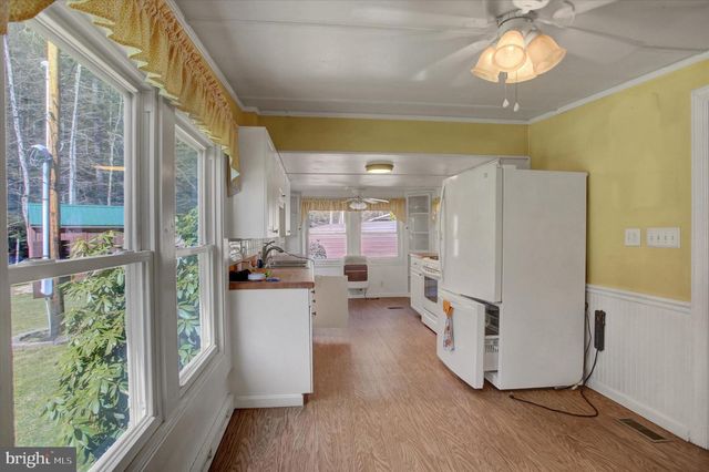 2010-C PINE GROVE RD, Fayetteville, PA 17222