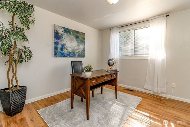 1309 Livingston Street NE, Lacey, WA 98516