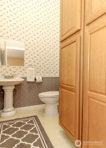 1309 Livingston Street NE, Lacey, WA 98516