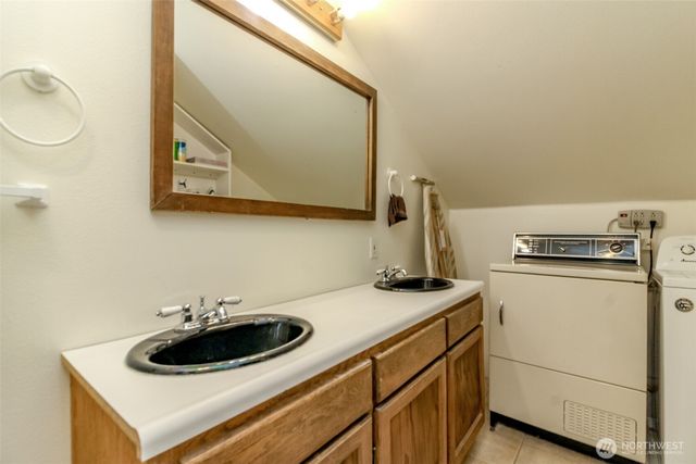 1309 Livingston Street NE, Lacey, WA 98516