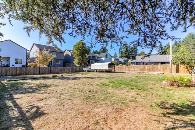 1309 Livingston Street NE, Lacey, WA 98516