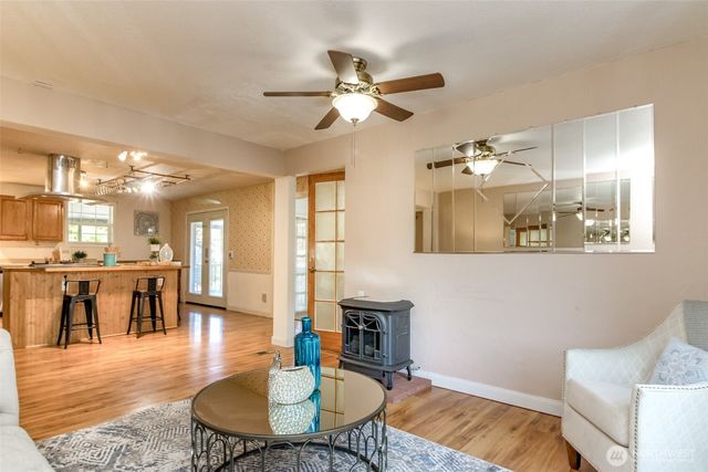 1309 Livingston Street NE, Lacey, WA 98516