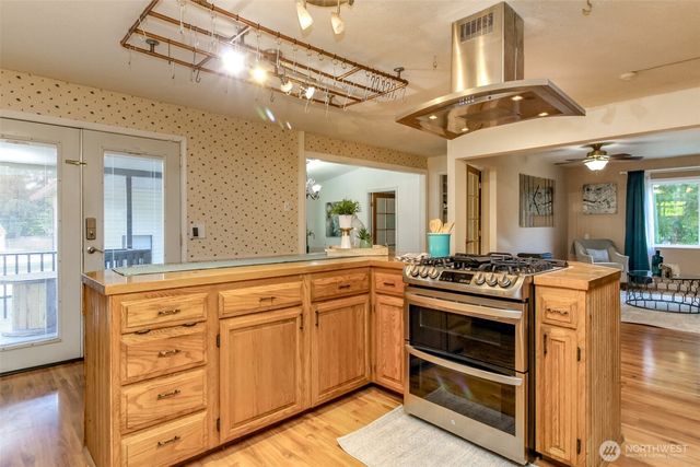 1309 Livingston Street NE, Lacey, WA 98516