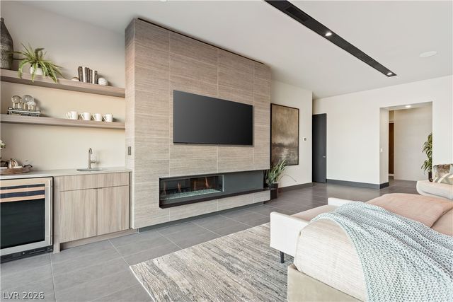 129 Still Shores Street, Henderson, NV 89011