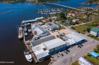 301 Hodges Street, Oriental, NC 28571