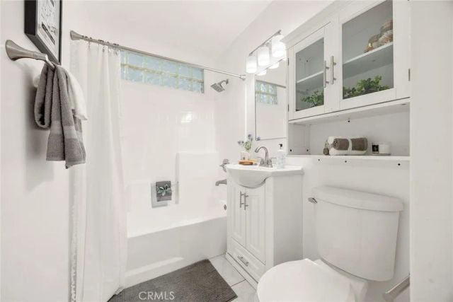 719 S Walnut, Brea, CA 92821