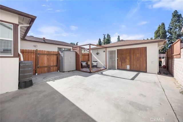 719 S Walnut, Brea, CA 92821