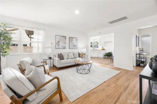 719 S Walnut, Brea, CA 92821