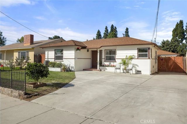 719 S Walnut, Brea, CA 92821