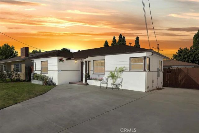 719 S Walnut, Brea, CA 92821