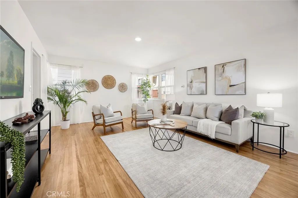 719 S Walnut, Brea, CA 92821