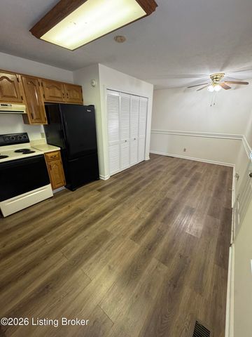 3807 Blanton Ln, Louisville, KY 40216