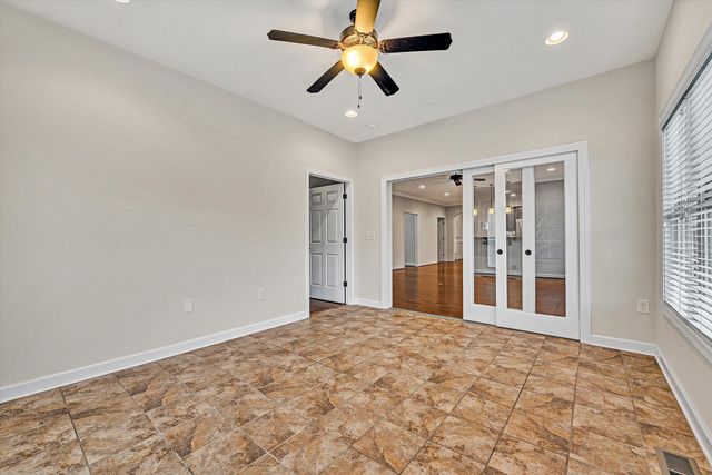 7125 Linn Cove CT, Roanoke, VA 24018