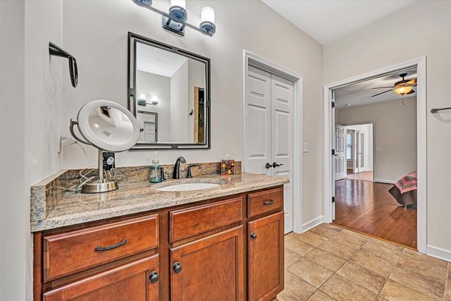 7125 Linn Cove CT, Roanoke, VA 24018