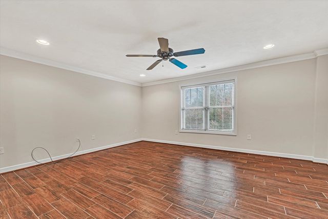 7125 Linn Cove CT, Roanoke, VA 24018