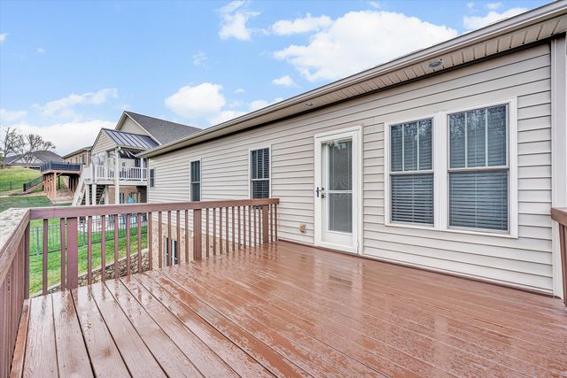 7125 Linn Cove CT, Roanoke, VA 24018